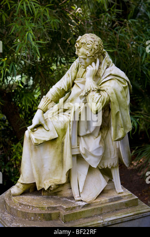 Statue of Lord Byron in the garden of the Archilleion Palace, Kerkyra (Corfu), Greece Stock Photo