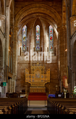 The High Altar,Chancel and Beautifully restored vaulted ceiling/roof-space at Shrewsbury Abbey,Shropshire,England. Stock Photo