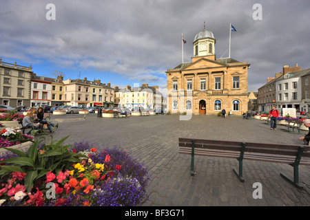 Market Square with Town Hall, Kelso, Scotland Stock Photo