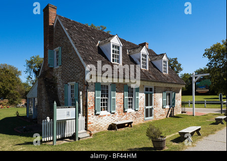 The 18th Century Cole Digges House on Main Street, Historic Yorktown, Colonial National Historical Park, Virginia, USA Stock Photo