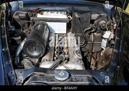 Classic car Jaguar Mark VIII, look into the engine compartment, 6-cylinder engine, 4.2 liters Stock Photo