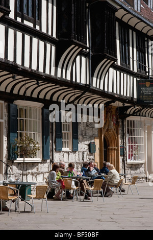 Tables outside St Williams College, York Minster Yard. Stock Photo