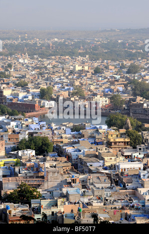 View of Jodhpur, 'The Blue City, Rajasthan, North India, India, South Asia, Asia Stock Photo