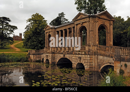 Palladin Bridge, Palladian bridge, 18th century, Stowe garden landscape, in the back the Neo-Gothic temple, 1741, Stowe, Buckin Stock Photo