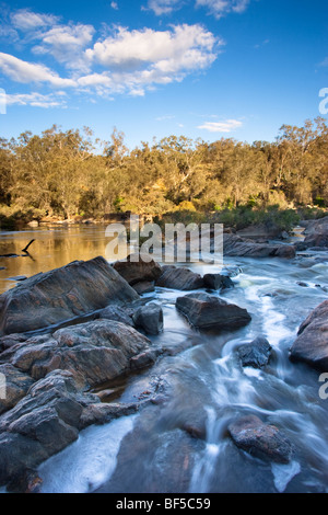 The Swan River flowing through Walyunga National Park Stock Photo