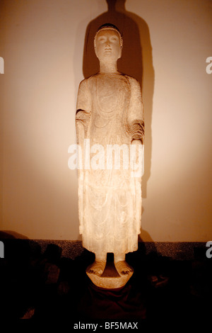 Buddha statue in Qingzhou Museum, Shandong Province, China Stock Photo