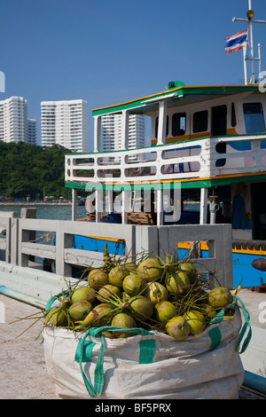 Supplies for Boat crew at the Harbour,  Pattaya Pier, Pattaya Thailand, Asia Stock Photo