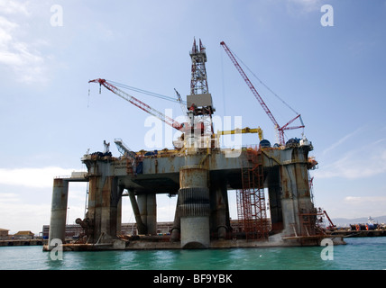 Oil Rig - Pride of South Pacific Stock Photo