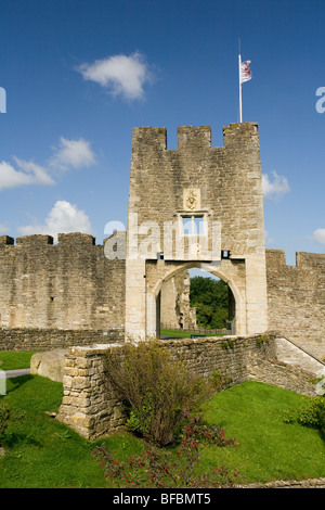 East gate of Farleigh Hungerford Castle Stock Photo