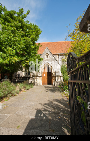 St James the Less Church, Pangbourne, Reading, Berkshire, UK Stock Photo