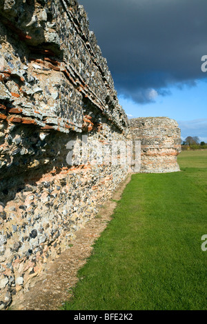 Brick work walls of Roman fort, Burgh Castle , Norfolk, England Stock Photo