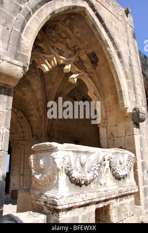 Archway and marble casket, Bellapais Abbey, Bellapais, Kyrenia District, Northern Cyprus Stock Photo