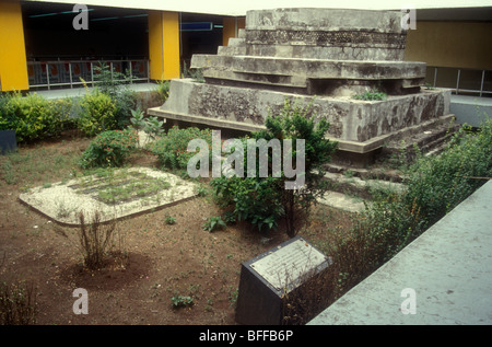 Aztec ruins in the Pino Suarez Metro subway station, Mexico City Stock Photo