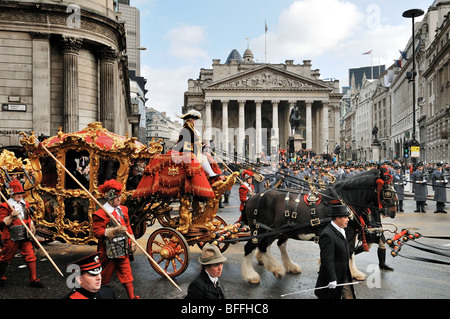 The Lord Mayor's Show 2009 parade through the City of London at Bank Stock Photo