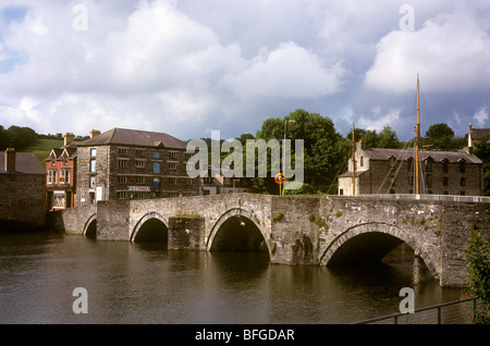 UK, Wales, Cardigan, ancient stone bridge over RiverTeifi Stock Photo