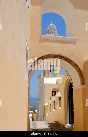 A fine view from Agiou Ioannou street to the Catholic Cathedral 'Sanctus Ioannes Baptista'. Fira, Santorini Island (Thira), .... Stock Photo