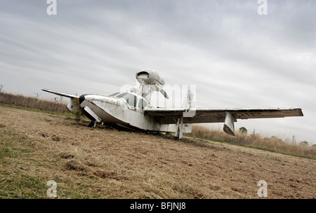 Lake Buccaneer LA4-200 single engine amphibian seaplane grounded Stock