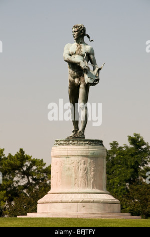 Sculpture in Baltimore Francis Scott Key Monument (Orpheus) by Charles Henry Niehaus – 1922 – Fort McHenry Stock Photo