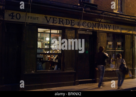 Verde & Company in Spitalfields in evening, East End East London England UK Stock Photo