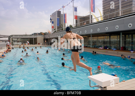 Piscine Josephine Baker, floating swimming pool in the Seine, Paris, France Stock Photo