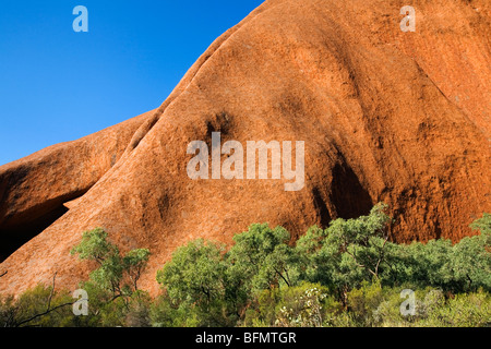 Australia, Northern Territory, Uluru-Kata Tjuta National Park.  View of Uluru (Ayers Rock) from the Mala walk.  (PR) Stock Photo