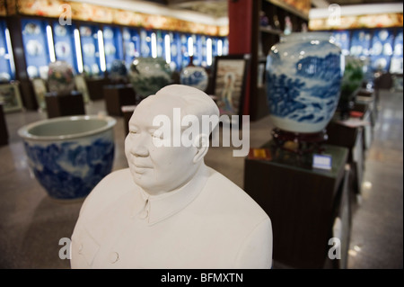 China, Jiangxi Province, Jingdezhen city the home of china, Qing and Ming Ancient Pottery Factory, Mao statue Stock Photo