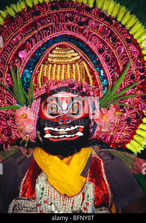 Mask folk dance ; Chhau mask folk dance, Chau mask folk dance ; Chhaau mask folk dance ; West Bengal ; India ; asia Stock Photo