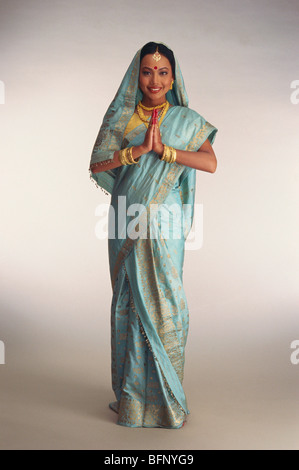 Assam Bride Makes A Fashion Statement In A Handloom Silk Mask At Her Wedding