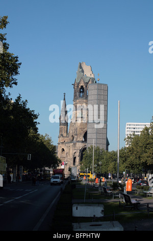 Kaiser-Wilhelm-Gedachtniskirche Kaiser Wilhelm Memorial Church  Tauentzienstrasse Ku'damm Berlin Germany Stock Photo