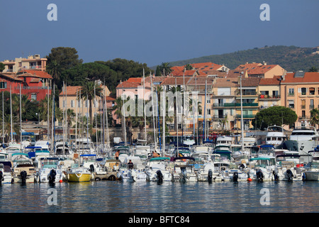 The touristic fishing village of Bandol Stock Photo