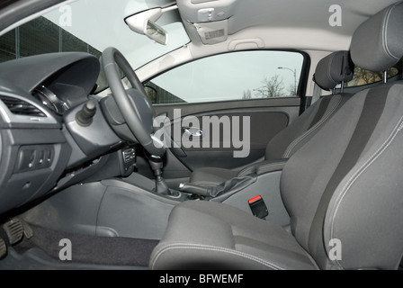 Renault Megane III Coupe 2.0 TCE - 2009 - black metallic - two doors (2D) -  French compact coupe - interior, dashboard, cockpit Stock Photo - Alamy