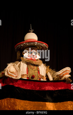 Hanuman, king of  the monkeys, a character in a Kathakali play, performing in a theatre in Trivandrum, Kerala, India Stock Photo