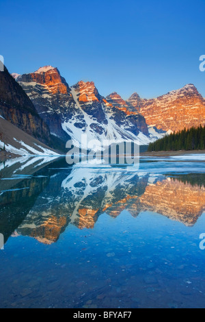 Moraine Lake Reflections at Sunrise, Valley of the Ten Peaks, Banff National Park, Alberta, Canada Stock Photo