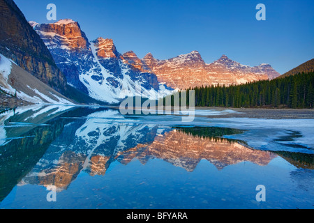 Moraine Lake Reflections at Sunrise, Valley of the Ten Peaks, Banff National Park, Alberta, Canada Stock Photo