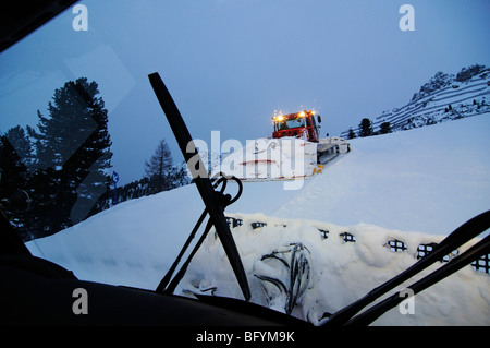 Snowcat, night duty, Schlick 2000 ski resort, Stubai Valley, Austria, Europe Stock Photo