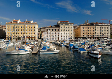 Quai du Rive Neuve Quay, Old Port or 'Vieux Port', with Yachts in Marina, Harbour or Harbor, Marseille or Marseilles, France Stock Photo