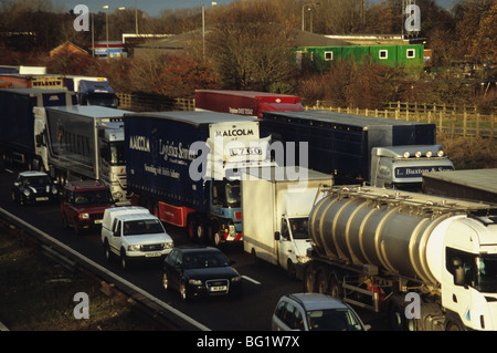 Traffic Jam On M6 Motorway Near Sandbach Cheshire Junction 17 Stock Photo