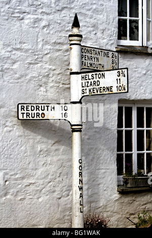 Cornish road signs at Gweek, Cornwall Stock Photo