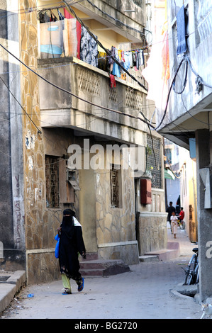 Ndia Kuu scene, Old Town, Mombasa, Kenya Stock Photo