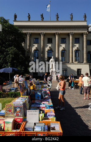 Berlin. Germany. Second hand book market at Humboldt University on the Unter den Linden. Stock Photo