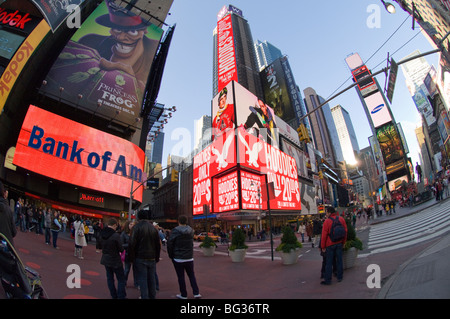 American Eagle Outfitters flagship retail store, center, in the heart of Times Square in New York Stock Photo