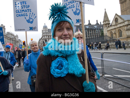 50,000 demand action on climate change at The Wave,   biggest ever UK climate change March in London. 5 December 2009 Stock Photo