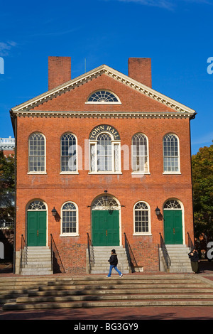 Old Town Hall, Salem, Massachusetts, USA Stock Photo: 32609740 - Alamy