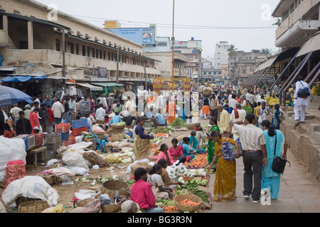 City market, Bangaluru (Bangalore), Karnataka, India, Asia Stock Photo