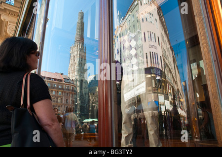 Schaufenster, Graben, Wien, Österreich | shop window, Graben, Vienna, Austria Stock Photo