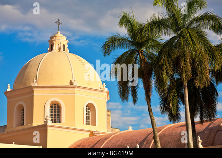 Honduras, Tegucigalpa, Plaza Morazan, Park Central, Cathedral Stock Photo