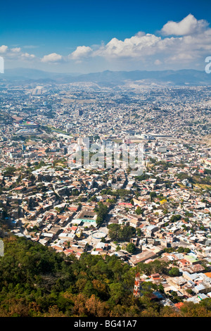 Honduras, Tegucigalpa, View of city from Park Naciones Unidas El Pichacho (United Nations Park), Stock Photo