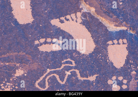 USA, Utah, Newspaper Rock State Historical Monument beside Canyonlands National Park Stock Photo