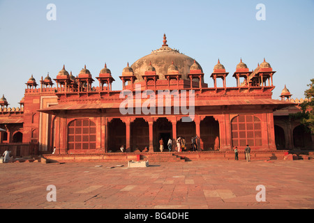 Tomb of Islam Khan, inner courtyard of Jama Masjid, Fatehpur Sikri, UNESCO World Heritage Site, Uttar Pradesh, India, Asia Stock Photo