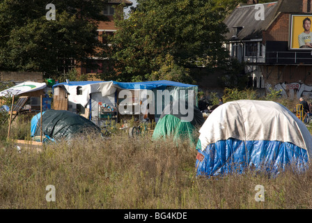 Eco camp near Kew Bridge West London UK Stock Photo